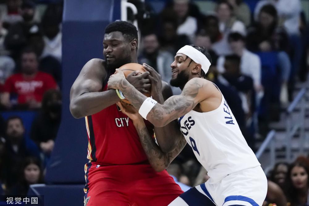 多球迷对他 多球迷对他